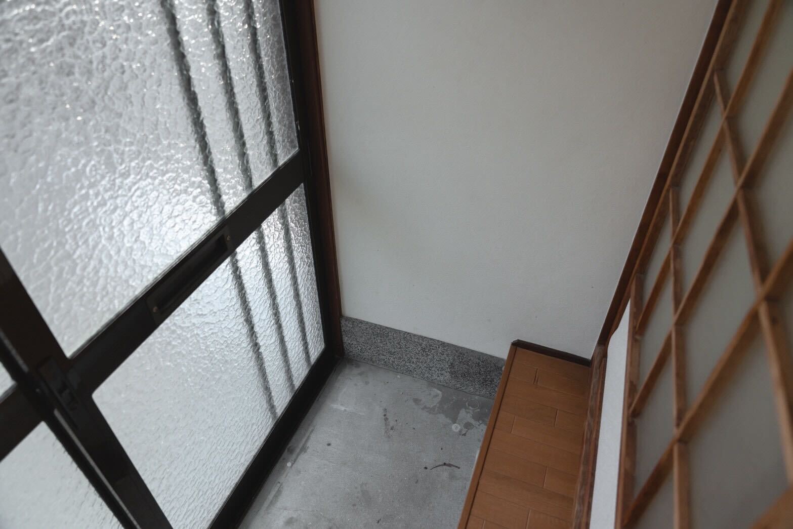 内装 19